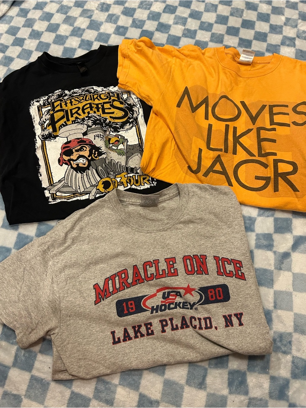 Men’s medium tshirt bundle